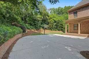 3880 Stratford Walk Circle NE, Atlanta, GA 30342 - Photo 43