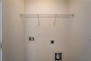 1488 Liberty Pkwy NW, Atlanta, GA 30318 - Photo 21