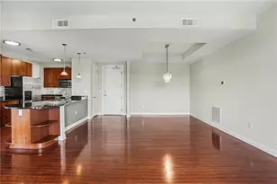 711 Cosmopolitan Dr NE, Atlanta, GA 30324 - Photo 5