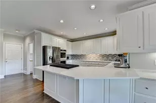 7910 St Marlo Country Club Pkwy, Duluth, GA 30097 - Photo 31