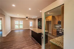 135 Rocky Branch Dr, Murrayville, GA 30564 - Photo 19