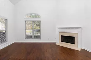 1008 Lake Pointe Ct, Suwanee, GA 30024 - Photo 9