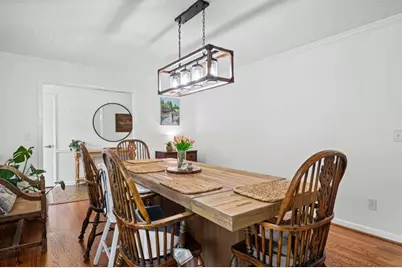 2808 Beverly Hills Drive, Marietta, GA 30068 - Photo 11