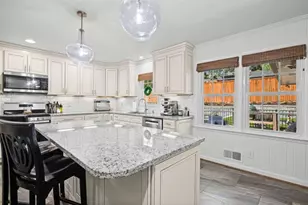 2808 Beverly Hills Dr, Marietta, GA 30068 - Photo 17