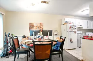 1344 Surrey Ln SW, Marietta, GA 30008 - Photo 7