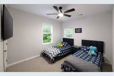 101 Fenwick Manor Drive, Lagrange, GA 30241 - Photo 17