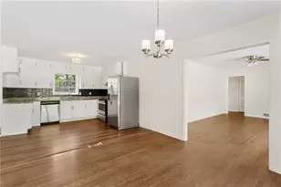 1845 Fort Valley Dr SW, Atlanta, GA 30311 - Photo 9