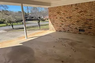 4190 Smithfield Dr, Tucker, GA 30084 - Photo 5