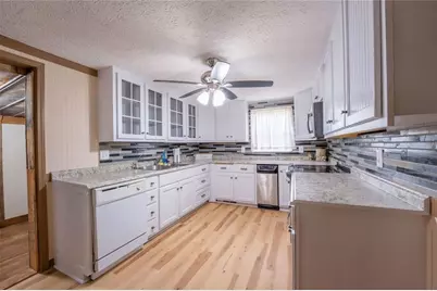 2427 Miller Lane, Gainesville, GA 30507 - Photo 9