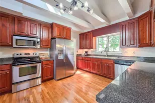 636 Holly Dr, Gainesville, GA 30501 - Photo 11