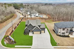 24 Rocking Wood Dr, Auburn, GA 30011 - Photo 11