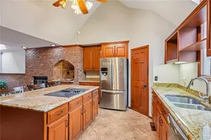 4027 Wood Acres Ct, Duluth, GA 30096 - Photo 5
