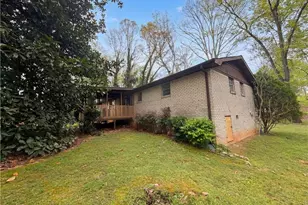 6372 S Skyline Dr, Douglasville, GA 30135 - Photo 15