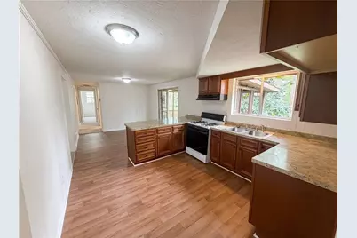 6372 S Skyline Drive, Douglasville, GA 30135 - Photo 5