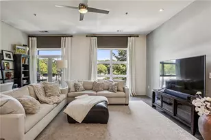 560 Dutch Valley Rd NE, Atlanta, GA 30324 - Photo 5