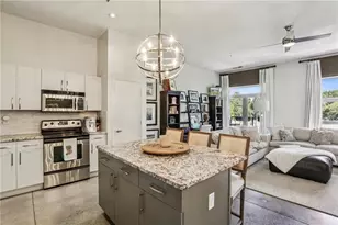 560 Dutch Valley Rd NE, Atlanta, GA 30324 - Photo 9