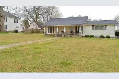 186 Railroad Avenue, Lula, GA 30554 - Photo 1
