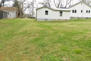 186 Railroad Ave, Lula, GA 30554 - Photo 27