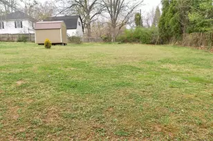 186 Railroad Ave, Lula, GA 30554 - Photo 29