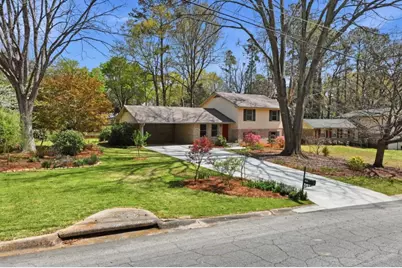 1471 Camelot Lane, Tucker, GA 30084 - Photo 57