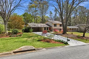 1471 Camelot Ln, Tucker, GA 30084 - Photo 57