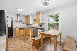 1471 Camelot Ln, Tucker, GA 30084 - Photo 9