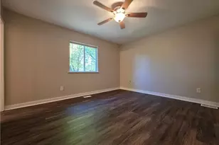 4401 Thompson Bridge Rd, Gainesville, GA 30506 - Photo 21