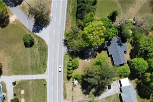 4401 Thompson Bridge Rd, Gainesville, GA 30506 - Photo 33