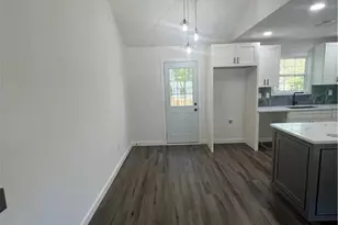 3715 Cress Way Dr, Decatur, GA 30034 - Photo 9