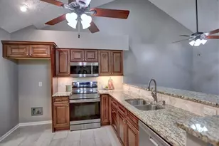 3822 Vineyards Lake Circle NW, Kennesaw, GA 30144 - Photo 9