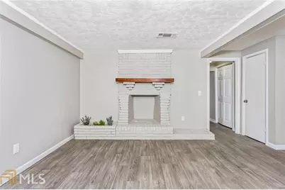7124 Lady Heidi Court, Jonesboro, GA 30236 - Photo 11
