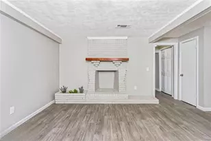 7124 Lady Heidi Ct, Jonesboro, GA 30236 - Photo 11