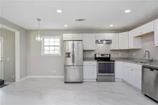 7124 Lady Heidi Ct, Jonesboro, GA 30236 - Photo 3
