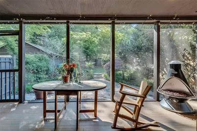 1755 Inverness Avenue NE, Atlanta, GA 30306 - Photo 19