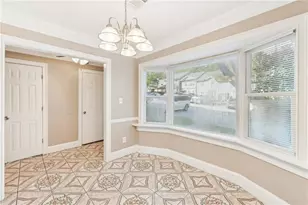 401 Autumn Leaf Way, Norcross, GA 30093 - Photo 3