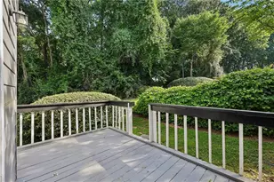 401 Autumn Leaf Way, Norcross, GA 30093 - Photo 17