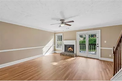 401 Autumn Leaf Way, Norcross, GA 30093 - Photo 5