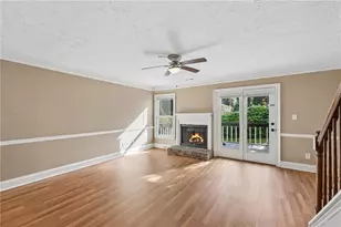 401 Autumn Leaf Way, Norcross, GA 30093 - Photo 5