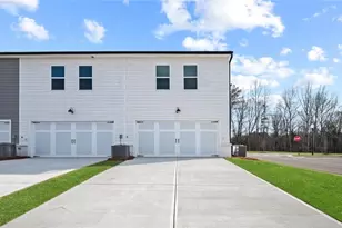 428 Reflection Dr, Stockbridge, GA 30281 - Photo 3