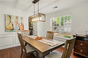 1320 Primrose Dr, Roswell, GA 30076 - Photo 9