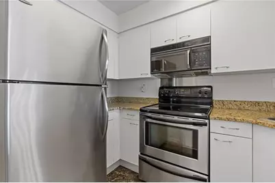 2870 Pharr Court S NW, Atlanta, GA 30305 - Photo 5