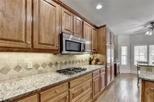 517 Sandy Cove Dr, Loganville, GA 30052 - Photo 15