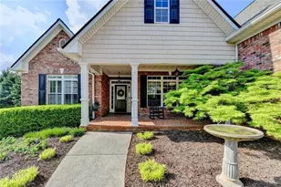 517 Sandy Cove Dr, Loganville, GA 30052 - Photo 3