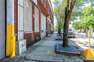 210 Walker St SW, Atlanta, GA 30313 - Photo 3