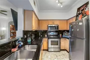 3777 Peachtree Road NE, Brookhaven, GA 30319 - Photo 11