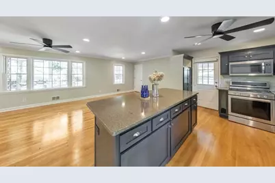 3218 Richwood Drive, Duluth, GA 30096 - Photo 11