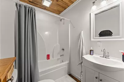 181 Forest Avenue, Toccoa, GA 30577 - Photo 11