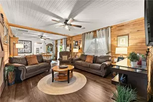 181 Forest Ave, Toccoa, GA 30577 - Photo 3