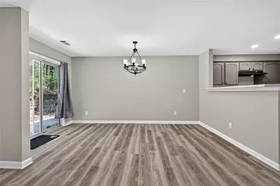 1065 Maple Valley Court, Union City, GA 30291 - Photo 11