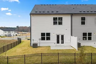 241 Sound Cir, Stockbridge, GA 30281 - Photo 5